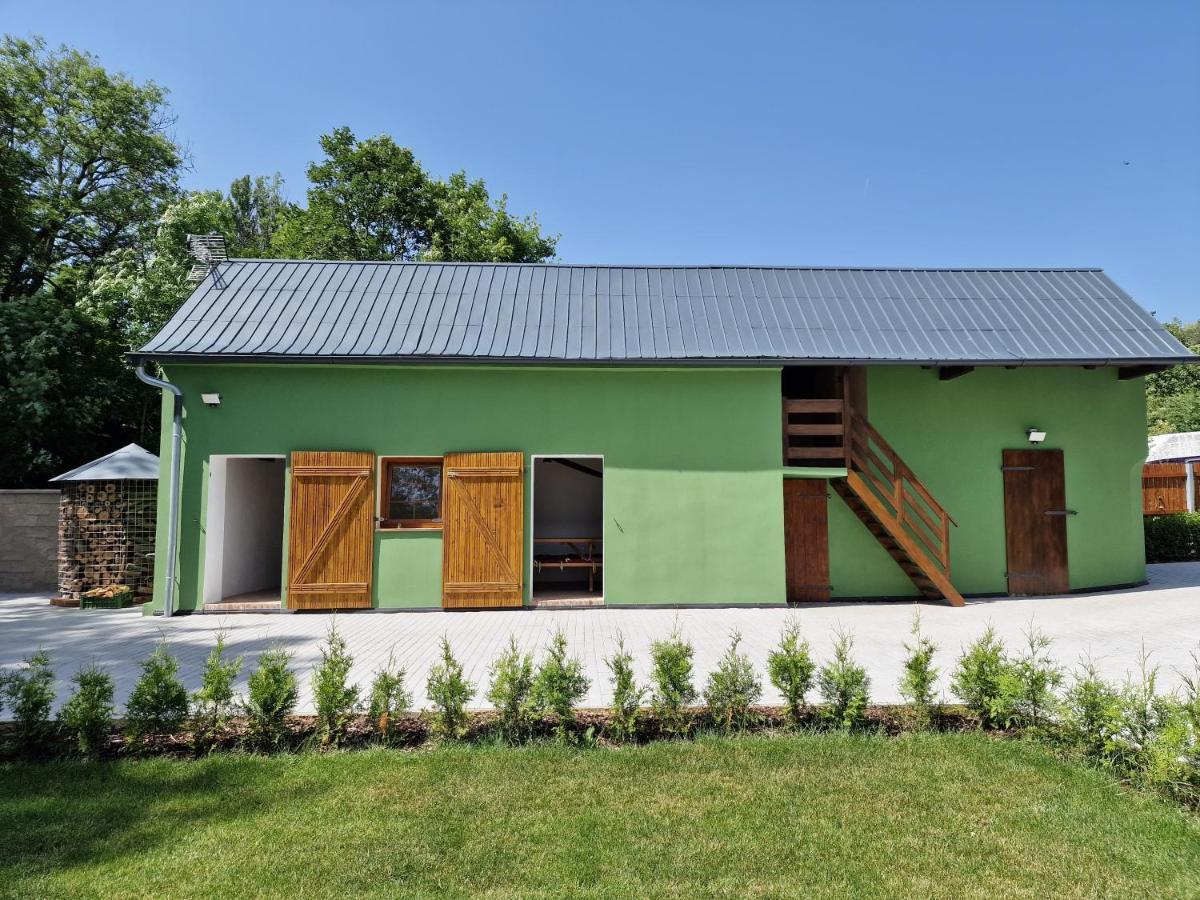 Hajenka Villa Trebivlice Exteriör bild