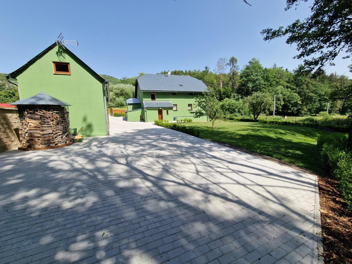 Hajenka Villa Trebivlice Exteriör bild
